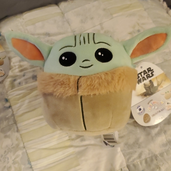Original StarWars Squishmallow - Picture 2 of 3